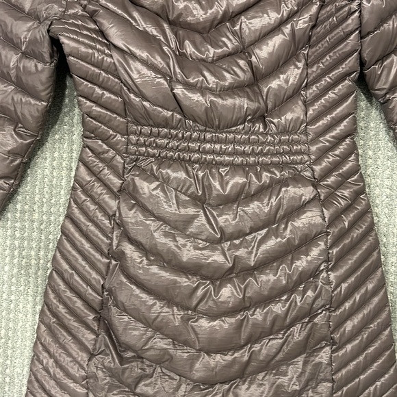 Calvin Klein long puffer coat - Picture 6 of 10